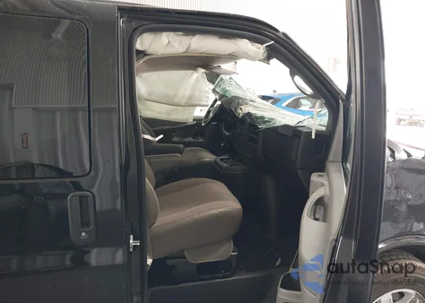 2010 GMC Savana 1500 Lt from USA, damaged, VIN 1GKUGCD46A1130635